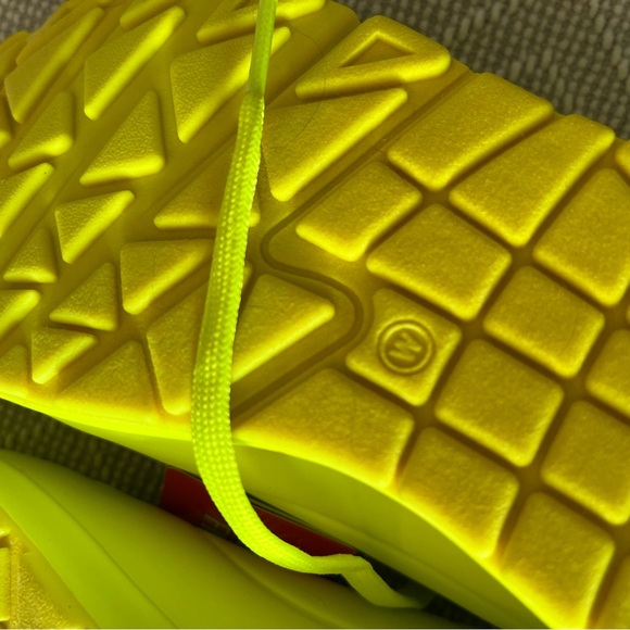 Sketchers Uno Night Shade Sneaker Neon Yellow 9 wide - Picture 6 of 9